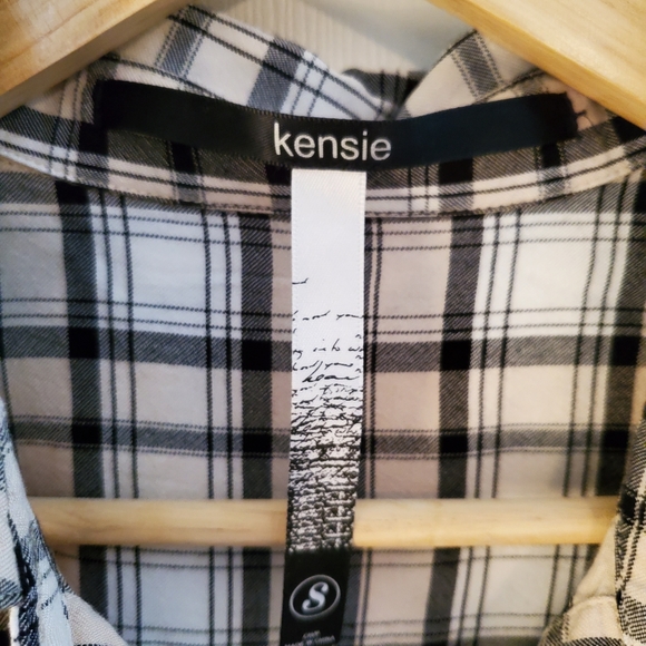 Kensie button up plaid shirt with lace detail back - Picture 2 of 5